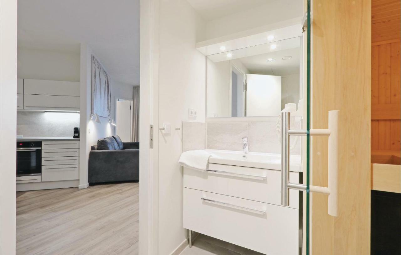 Amazing Apartment In Luebeck Travemuende With Sauna ภายนอก รูปภาพ